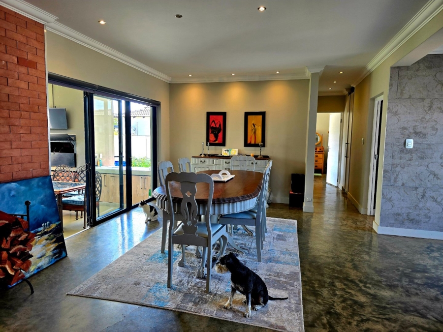 4 Bedroom Property for Sale in Somerton Estate Free State